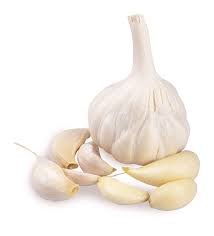 Fresh Farm Garlic – Strong Flavor & Natural Aroma