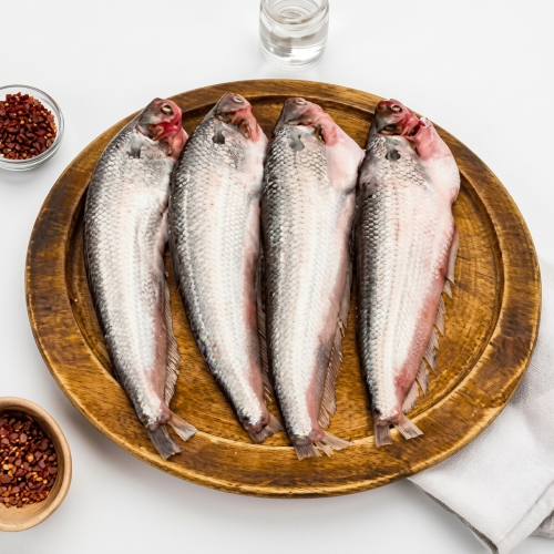 Fresh Pabda Fish – Soft, Delicate & Rich in Protein