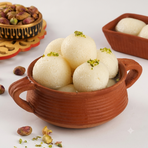 Soft & Juicy Rasgulla – Traditional Bengali Sweet in Sugar Syrup