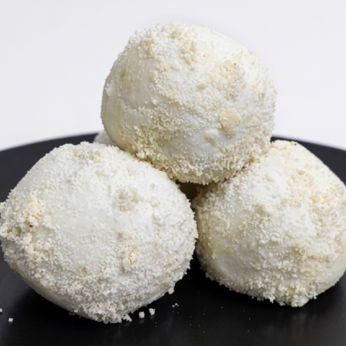 Authentic Kachagolla – Fresh Bengali Cottage Cheese Sweet