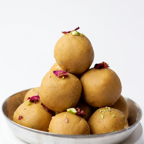 Authentic Mathura Peda – Rich, Caramelized Milk Sweet with Traditional Flavour